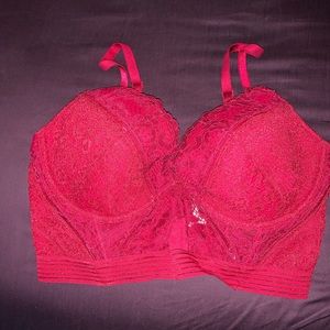Victoria’s Secret Very Sexy lined plunge bra